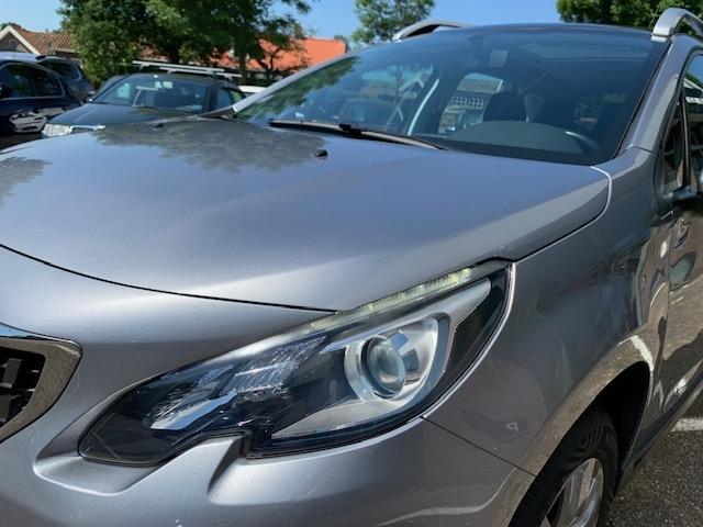 Peugeot 2008 blue lion 1.2-110pk navigatie | cruise control | airco | panor