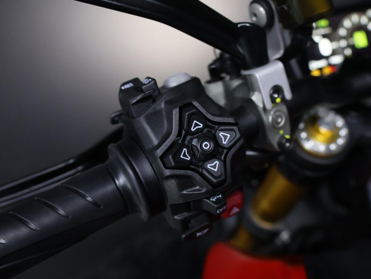 STREETFIGHTER V2 S | BTW Motor