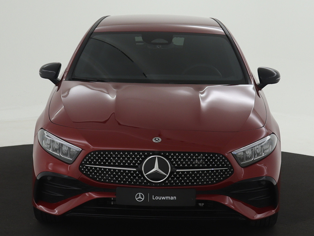 Mercedes-Benz A-Klasse 250 e amg line | premium pack | nightpakket | draadl