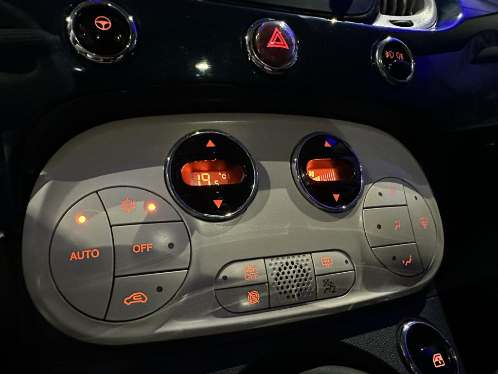 Fiat 500 1.0 hybrid dolcevita *panoramadak*applecarplay*clima*