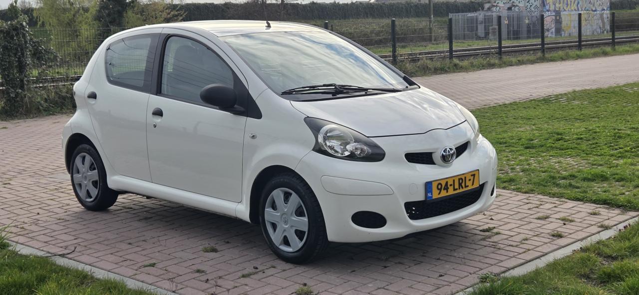 Toyota Aygo, 1.0-12V AIRCO| 5- DEURS GOED ONDERHOUDEN - NIEUWE KOPPELING