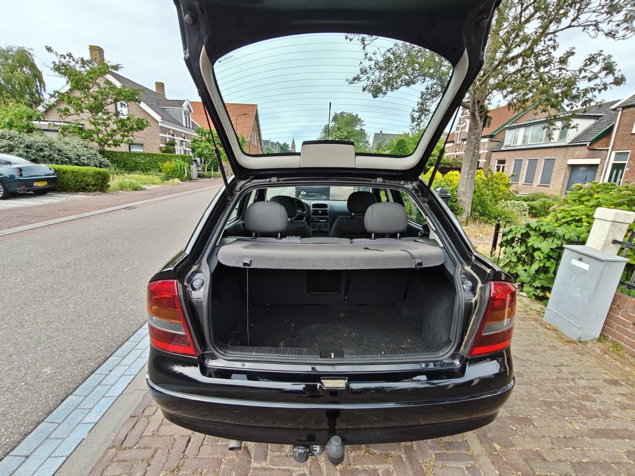Opel Astra 1.6 16v benzine