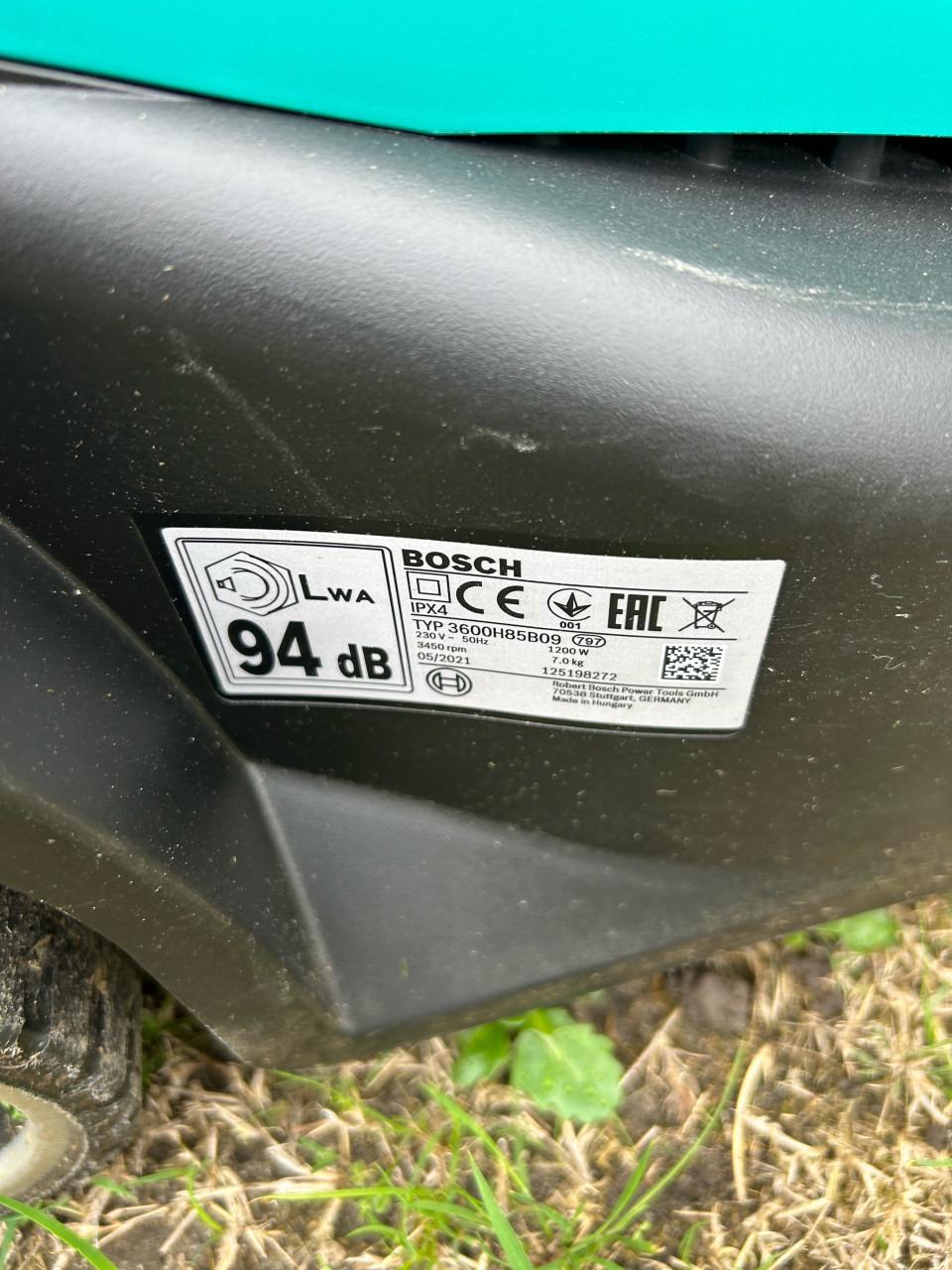 Bosch grasmaaier Zo goed als nieuw !