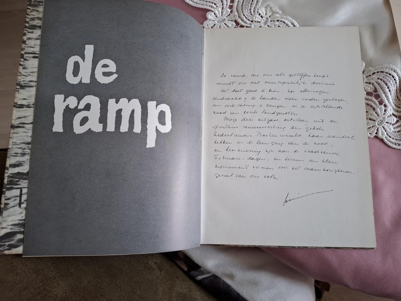 Boekje van de ramp watersnood i februari 1953
