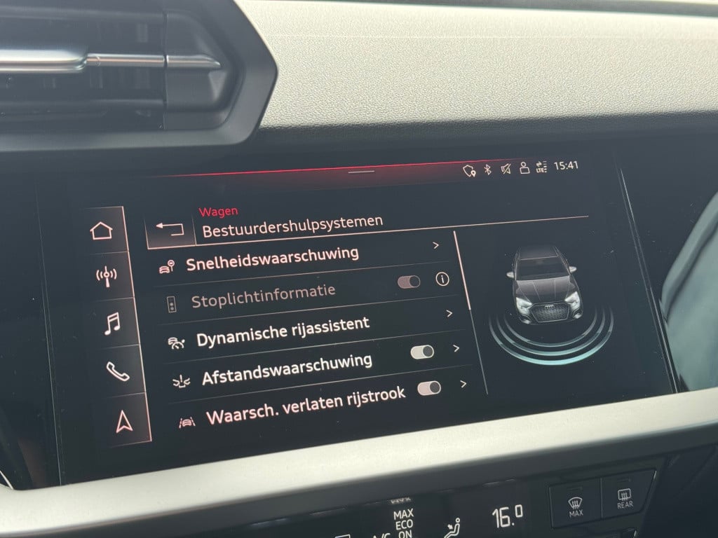 Audi A3 limousine 35 tfsi * matrix led * leer * panoramadak * trekhaak