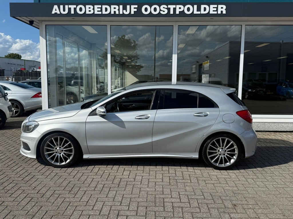 Mercedes-Benz A-Klasse 180 ambition amg