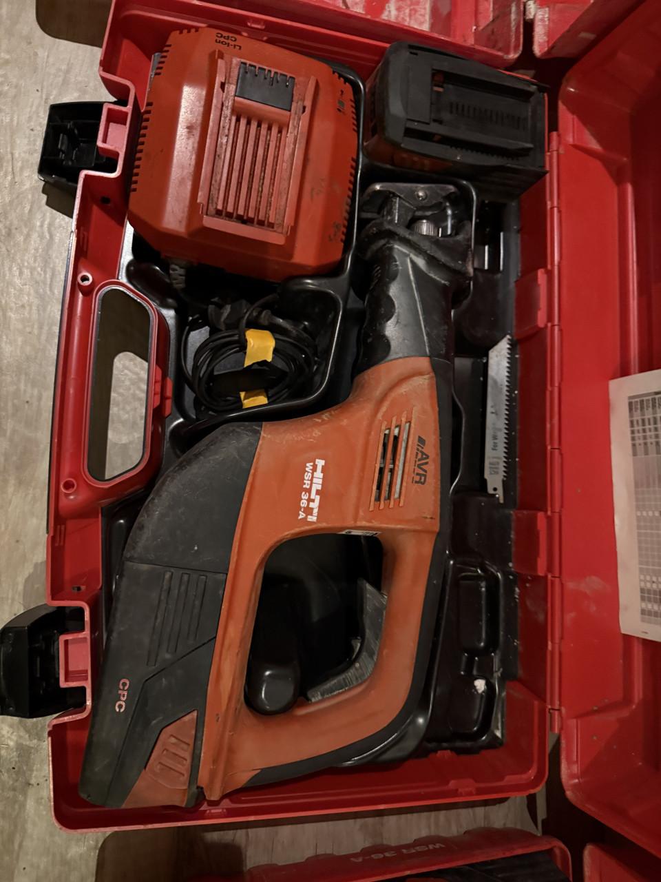 Hilti reciprozaag 36v !!