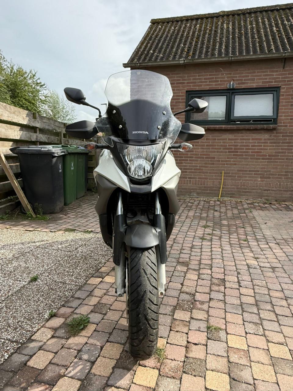 Honda VFR800X Crossrunner – Topstaat, klaar voor avontuur!