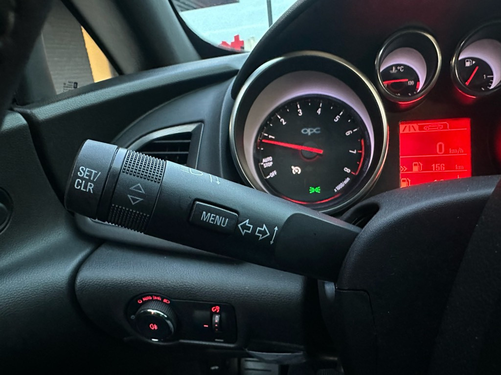 Opel Astra gtc 2.0 turbo opc