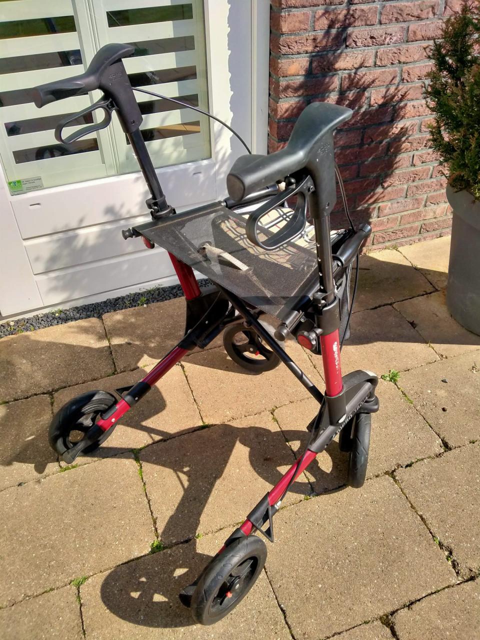 Rollator Trophy rood