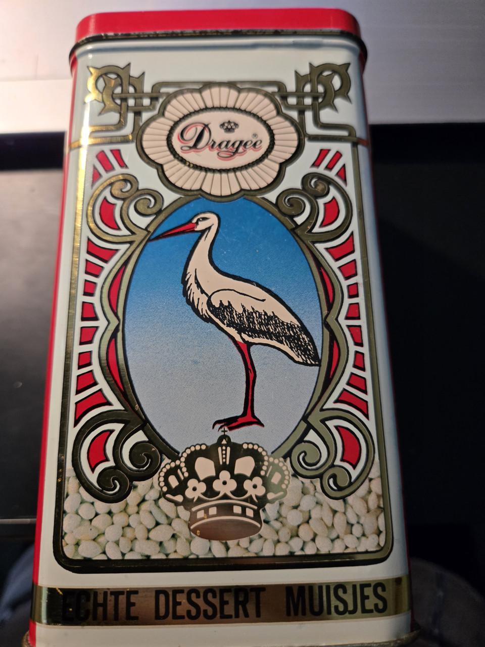 Vintage blik van het merk Dragee voor "Echte Dessert Muisjes",