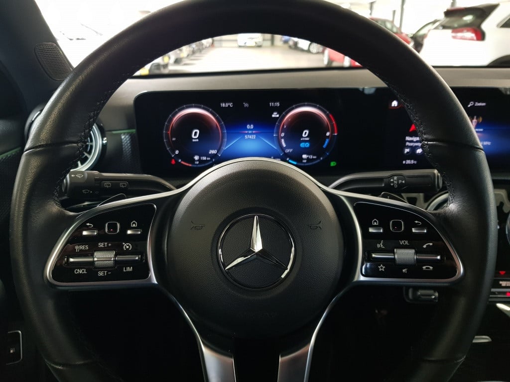 Mercedes-Benz A-Klasse 250 e luxuryline
