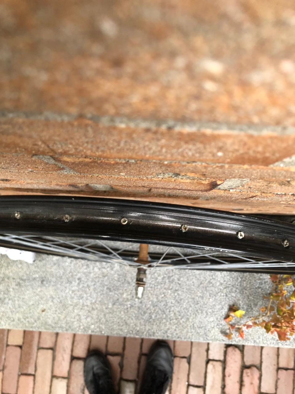 Omafiets voorwiel 28x1.1/2