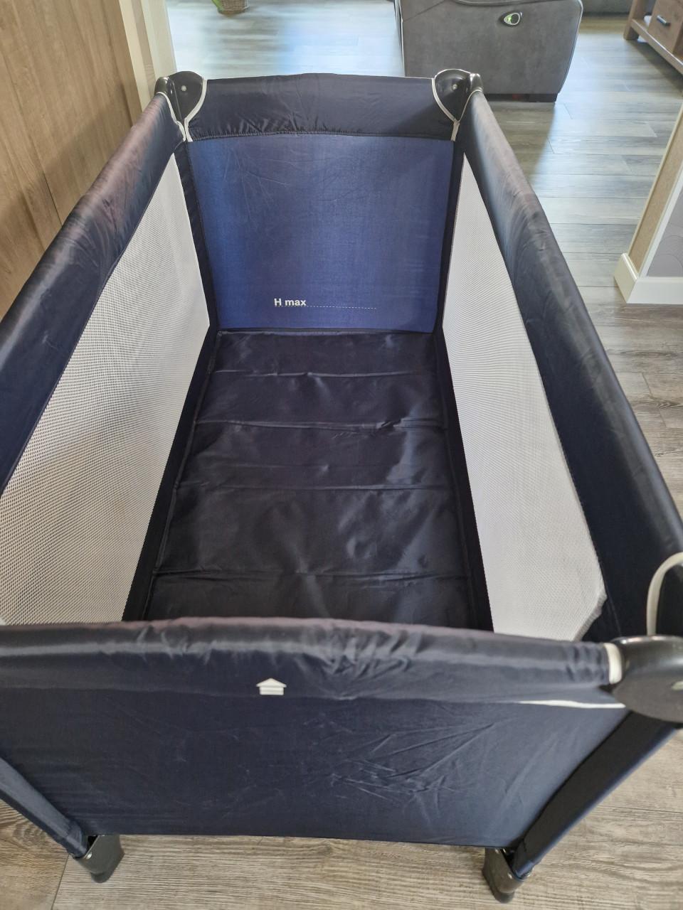 Campingbed in draagtas