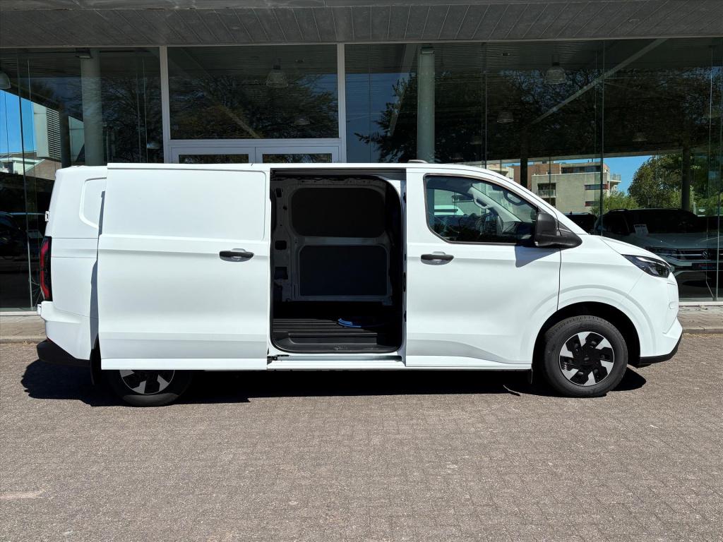 Ford E-transit Custom transit 136pk l2h1 340 trend| camera| stoel-stuur-voo