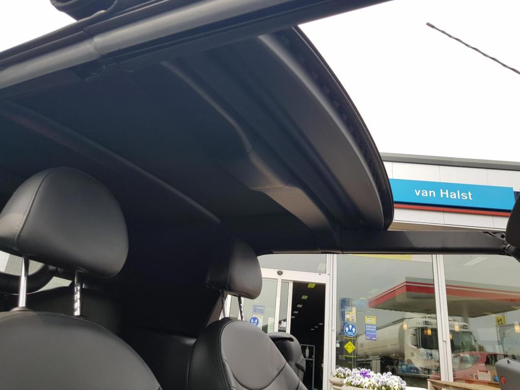 Mini Cooper Cabrio mini 1.6 chili leer.