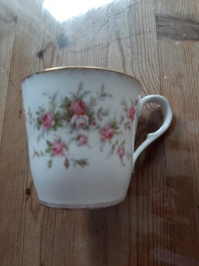 PARAGON  VICTORIANA ROSE - GROTE MOK  - ENGELS PORSELEIN