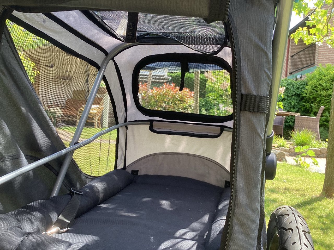 Honden fietskar/ buggy maat M tot 22 kg
