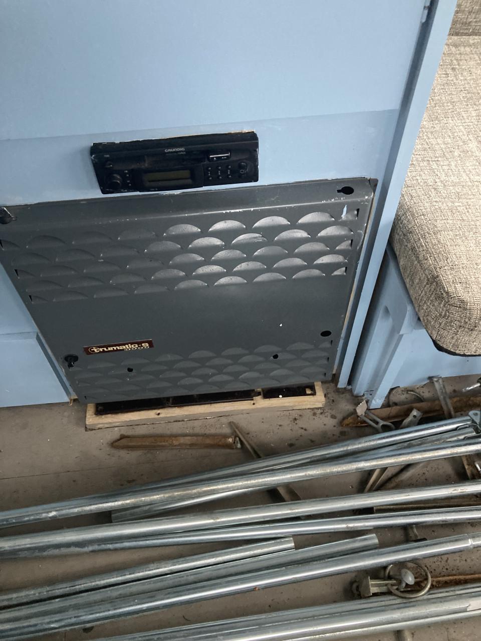 Beyerland uit 1990  NL kenteken  | Zwarte Cross | Keet |