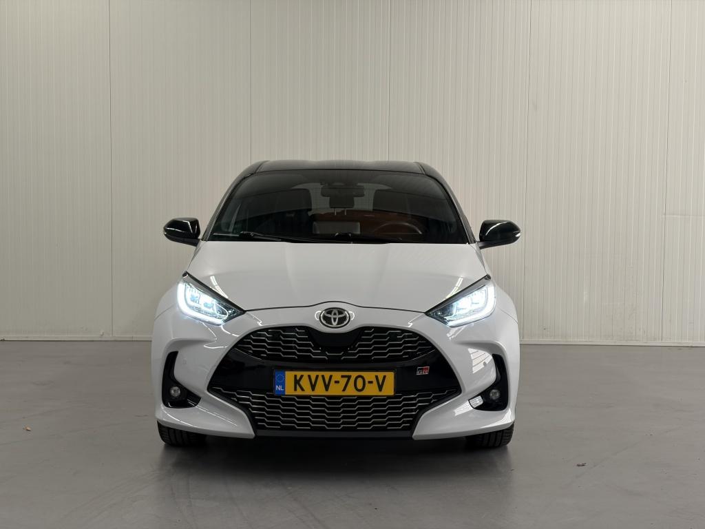 Toyota Yaris 1.5 hyb. gr sport