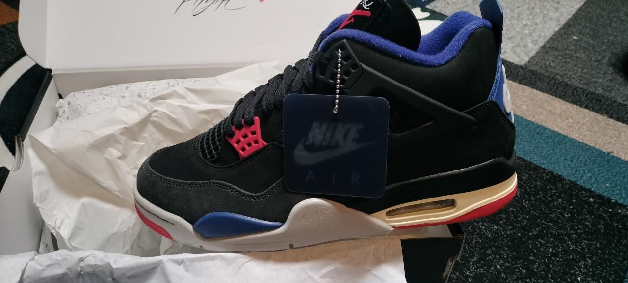 Te koop 48 paar schoenen collectie Nike Timberland nieuw