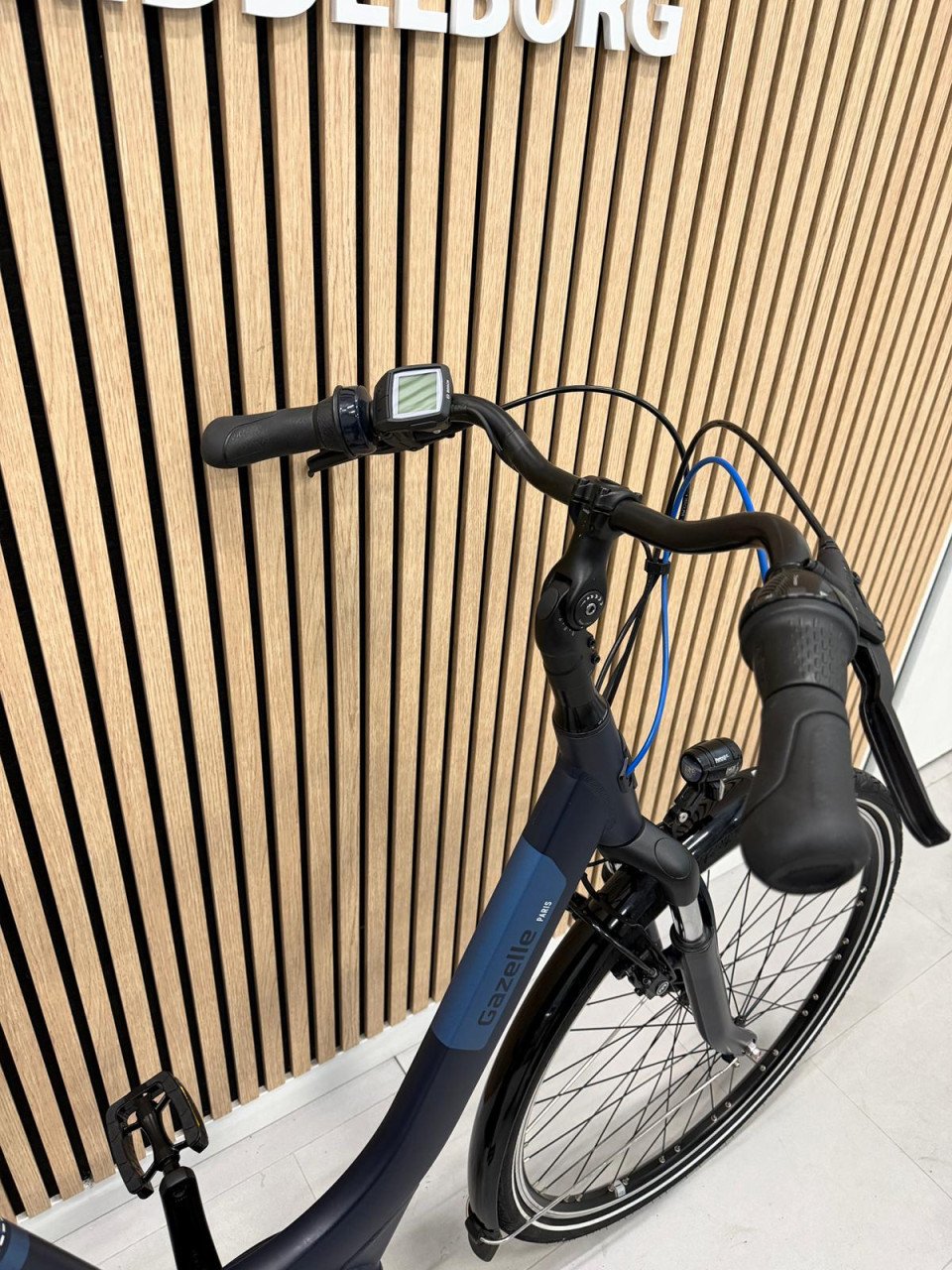 Gazelle Paris C7 Bosch Active Line 49CM 400Wh