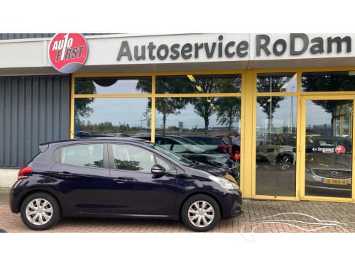 Peugeot 208 1.2