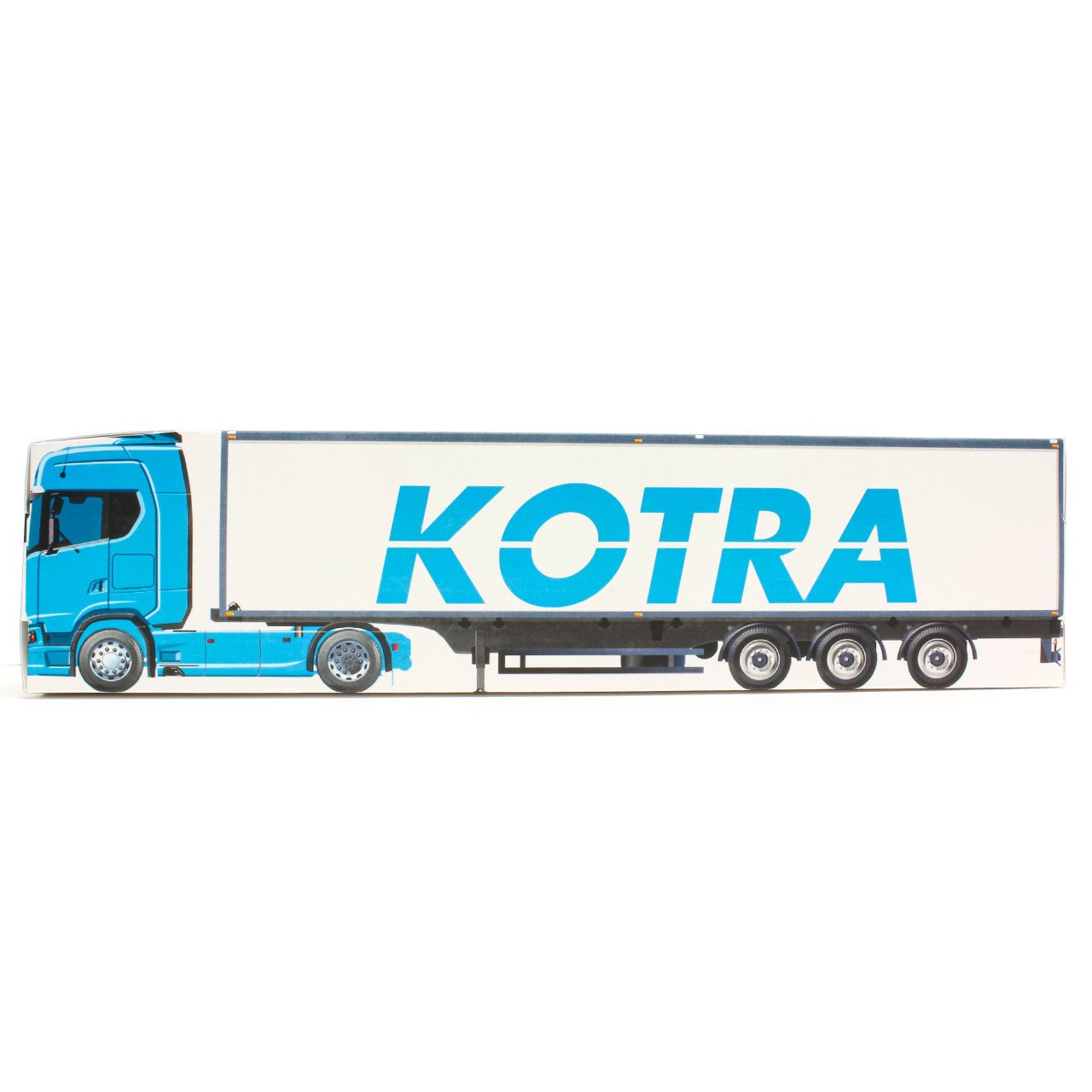 Vrachtwagen Scania cadeau voor de chauffeur en zoon
