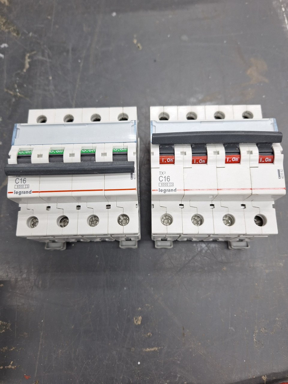 Installatieautomaat C16 viervoudig