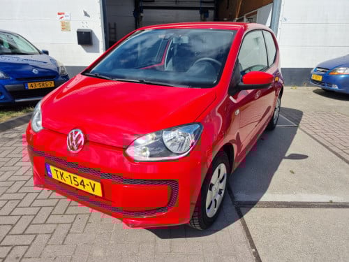 Volkswagen Up! 1.0 take up! BlueMotion | 121.259 KM | Cruise control!