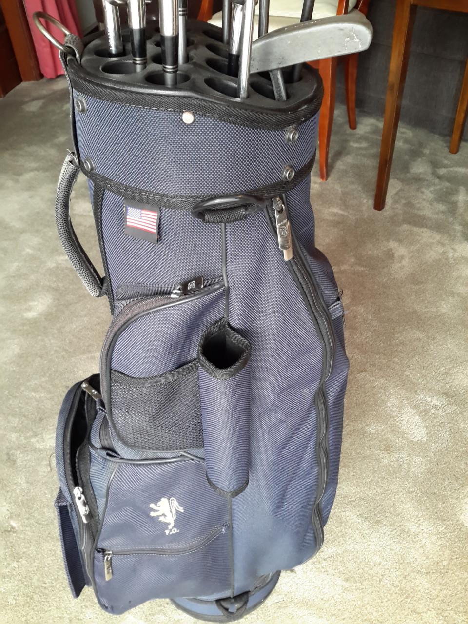 Twee golfsets (apart te koop)