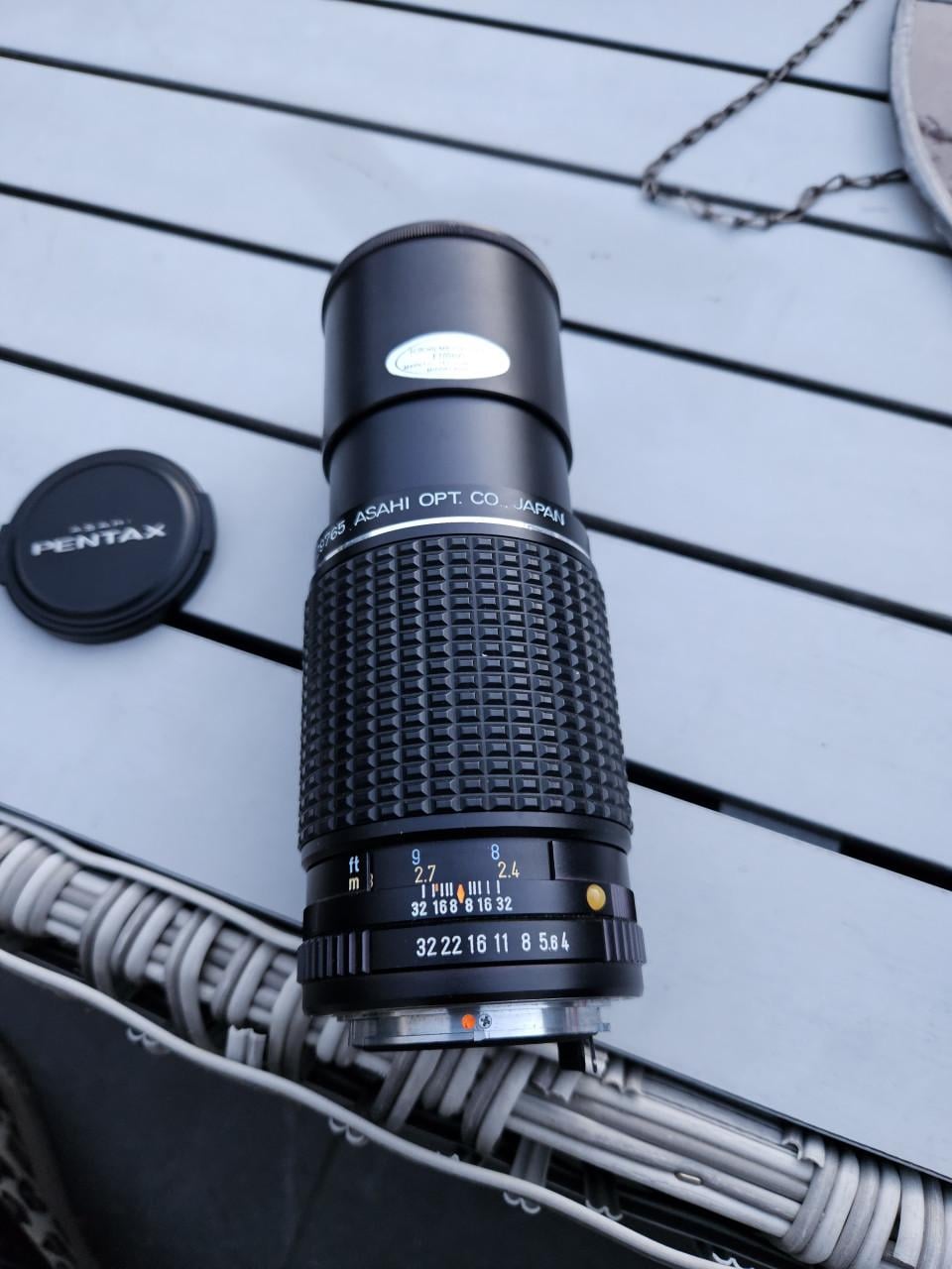 Mooie SMC Pentax-M 1:4 200mm Telelens in zeer nette staat