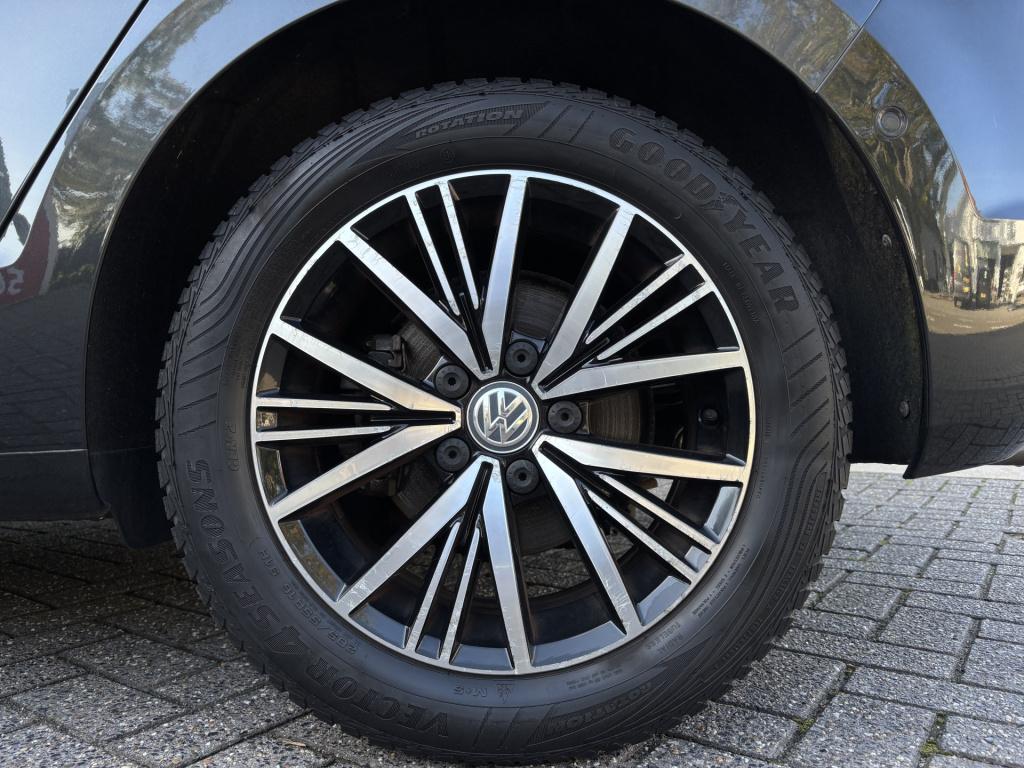 Volkswagen Golf Sportsvan automaat 1.4 tsi connected series