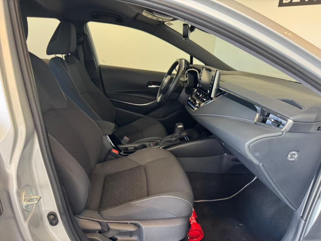 Toyota Corolla Touring Sports 1.8 hybrid dynamic