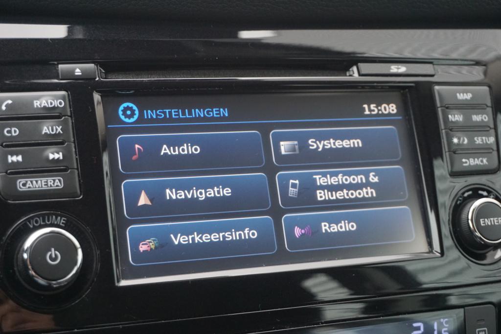 Nissan Qashqai 1.2 acenta climate / navi / cruise / camera / parkeers. / tr