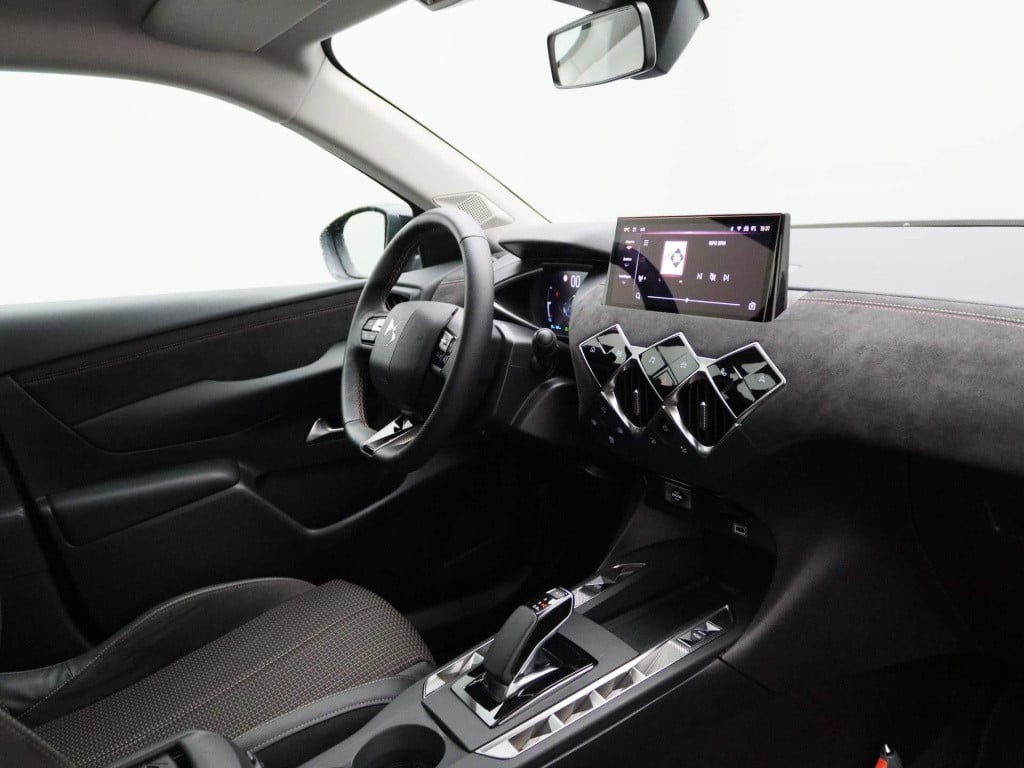 Ds Ds 3 e-tense performance line 54 kwh | parkeersensoren | apple carplay/a