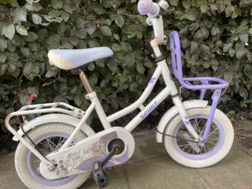 Degelijke SPIRIT Meisjesfiets, goede banden en reflectoren IZGS!!