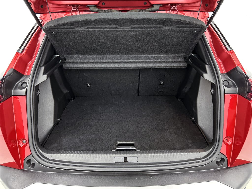 Peugeot 2008 130 pk automaat active pack | camera | parkeersensoren | apple