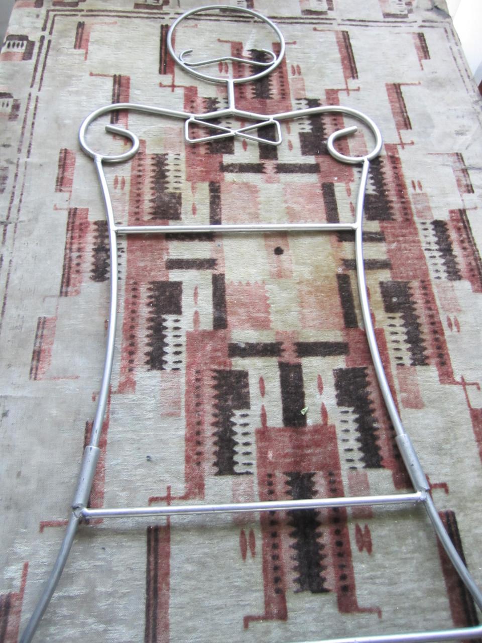 Paspop Metaal H=163 cm B=43 cm