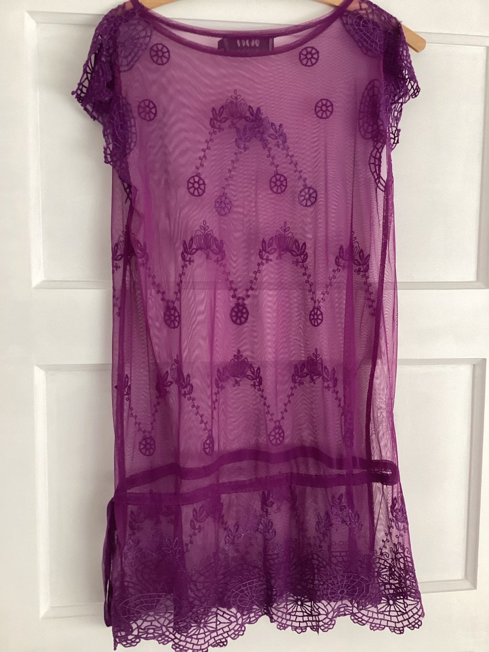 Mooi tuniek met borduursel maat xl zgan