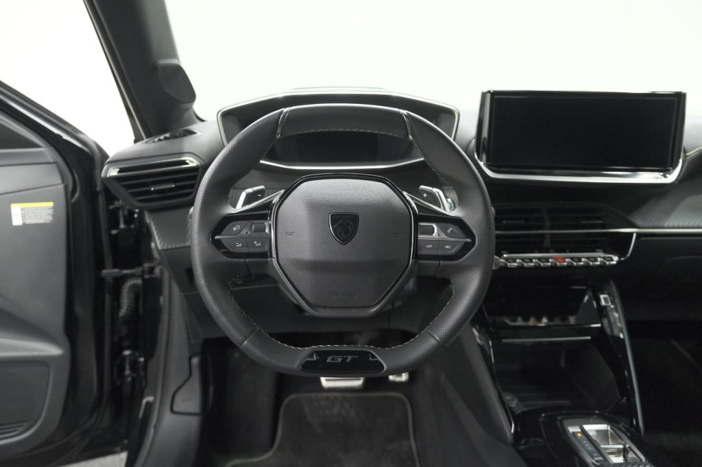 Peugeot 208 hybrid 136 e-dcs6 gt | 360 camera | adaptieve cruise control | 