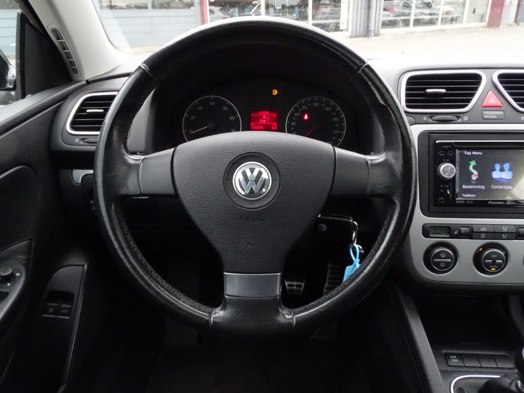 Volkswagen Eos 2.0-16v fsi 150pk | stoelverwarming | leder | navi