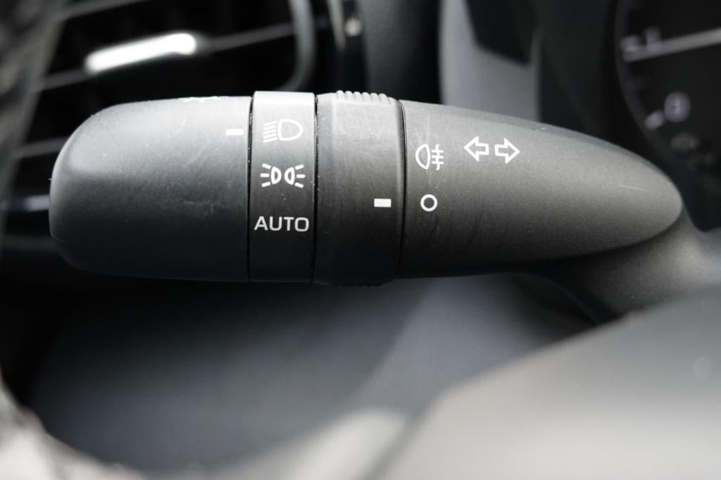 Toyota Yaris 1.5 vvt-i active