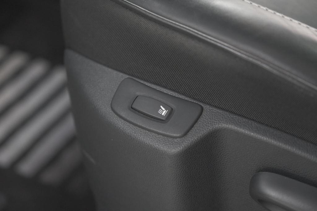 Renault Captur tce 120 edc initiale paris | camera | dodehoekdetectie | pan