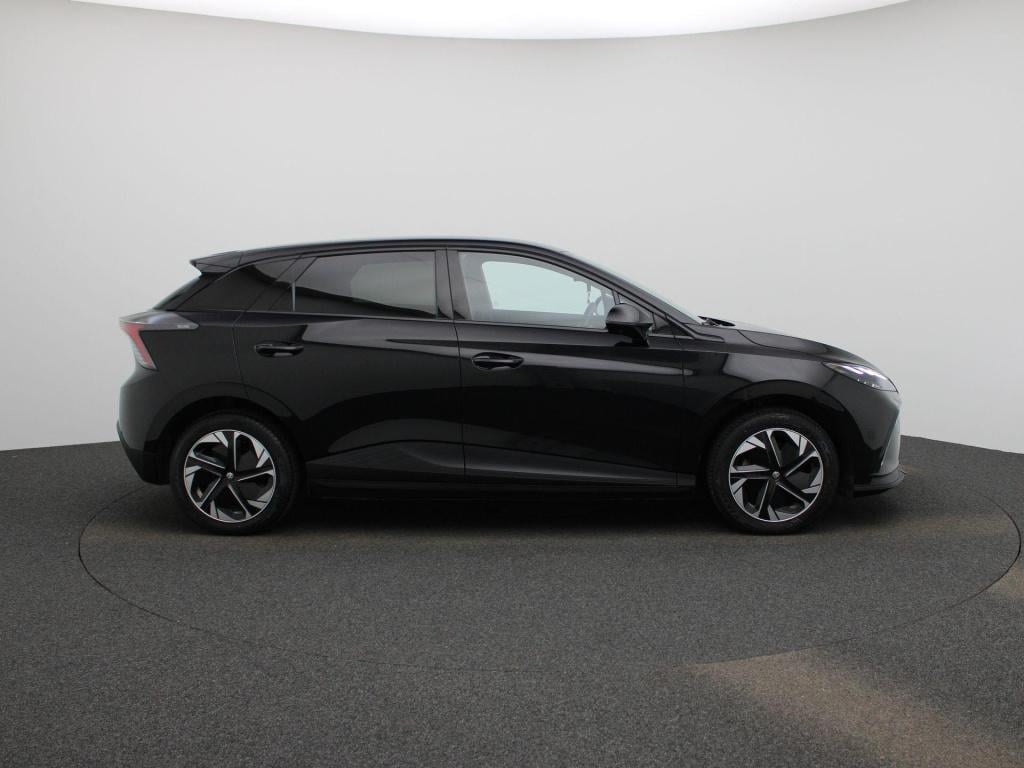 MG Mg4 64 kwh luxury