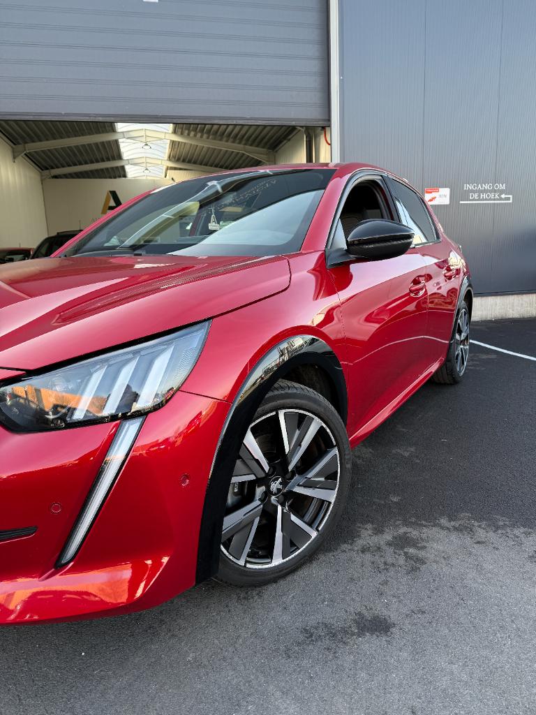 Peugeot 208 gt-line - 1.2 - automaat