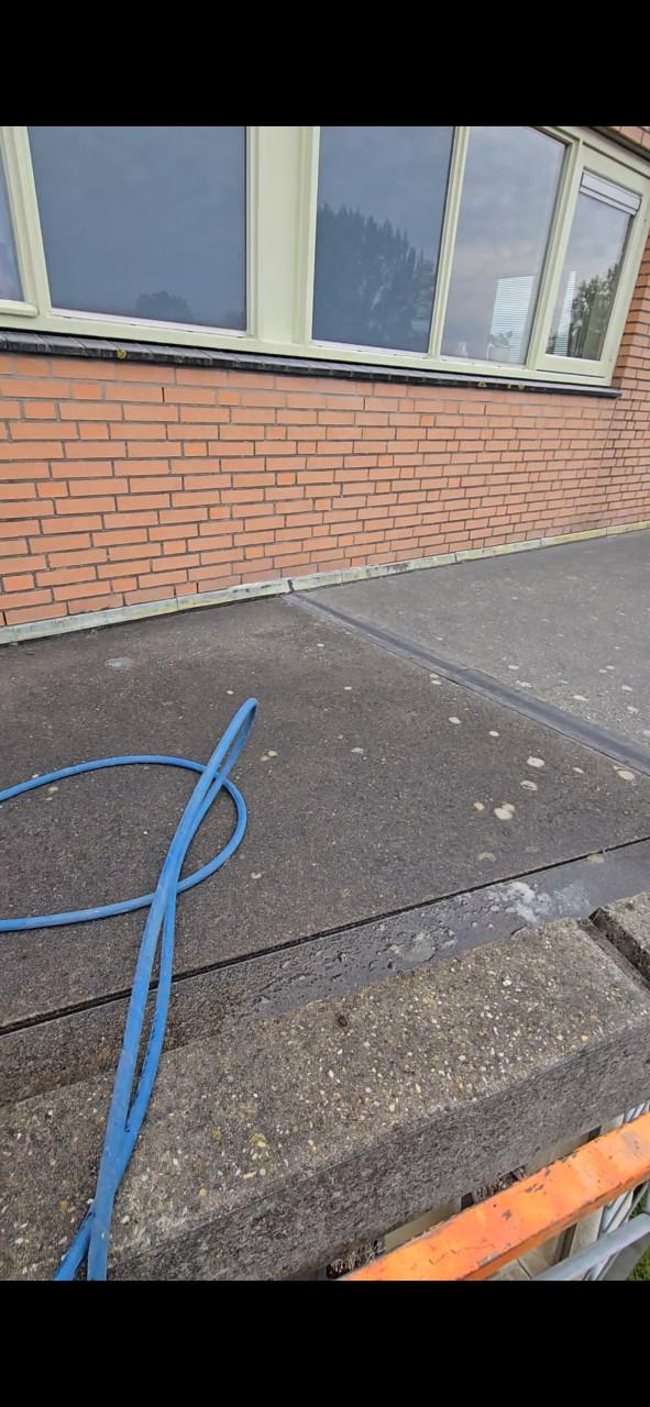 Hogedruk reinigen/schoonmaak tuin/gevel/erven/ straten en meer