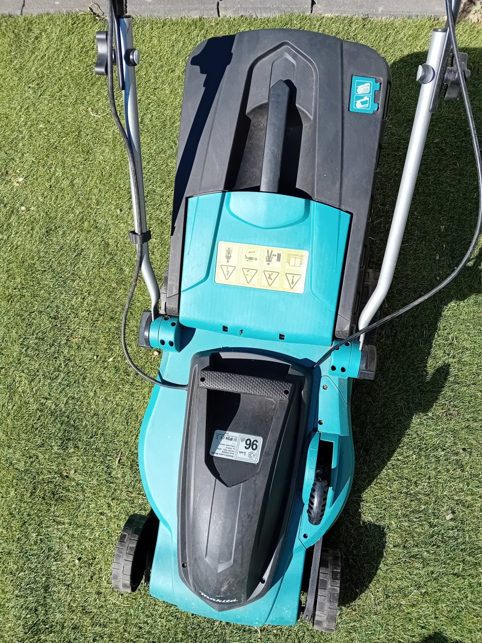 Makita grasmaaier ELM 3800 (elektrisch)