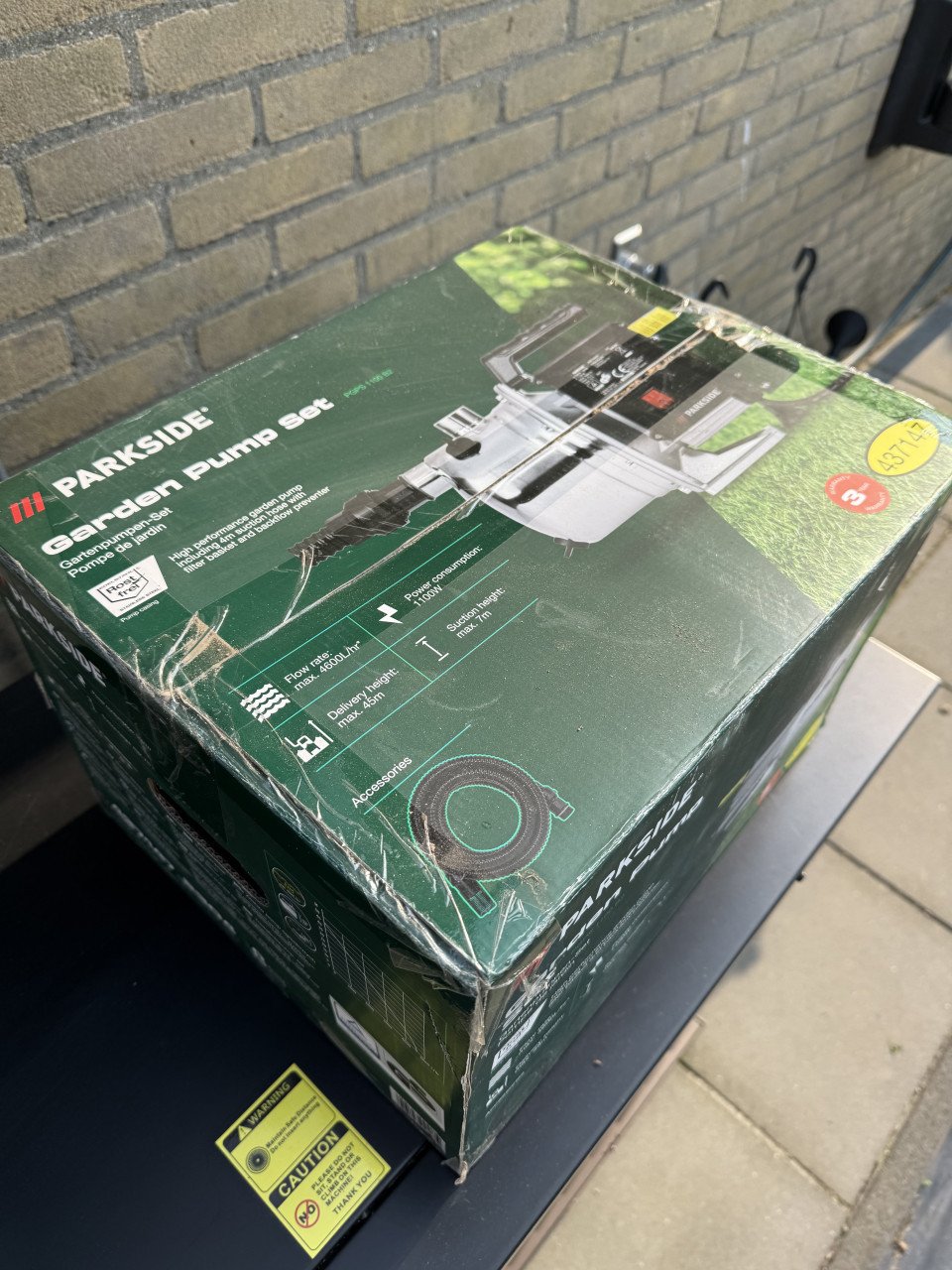 Tuinpomp nieuw in doos