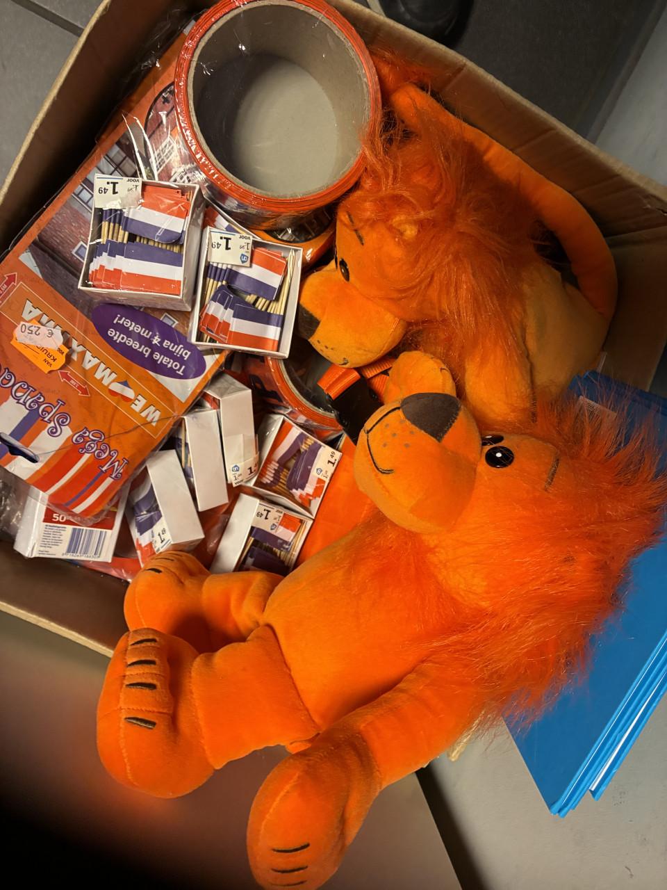 Oranje attributen WK